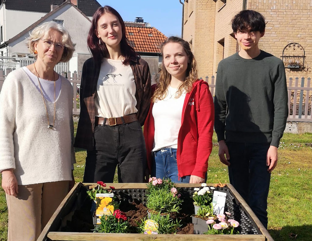 von links nach rechts: Sabine Gille, Helene Nelissen, Nadja Zerlin und Leon Fischer